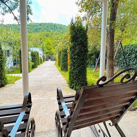 Green Garden B&B Дилижан Экстерьер фото