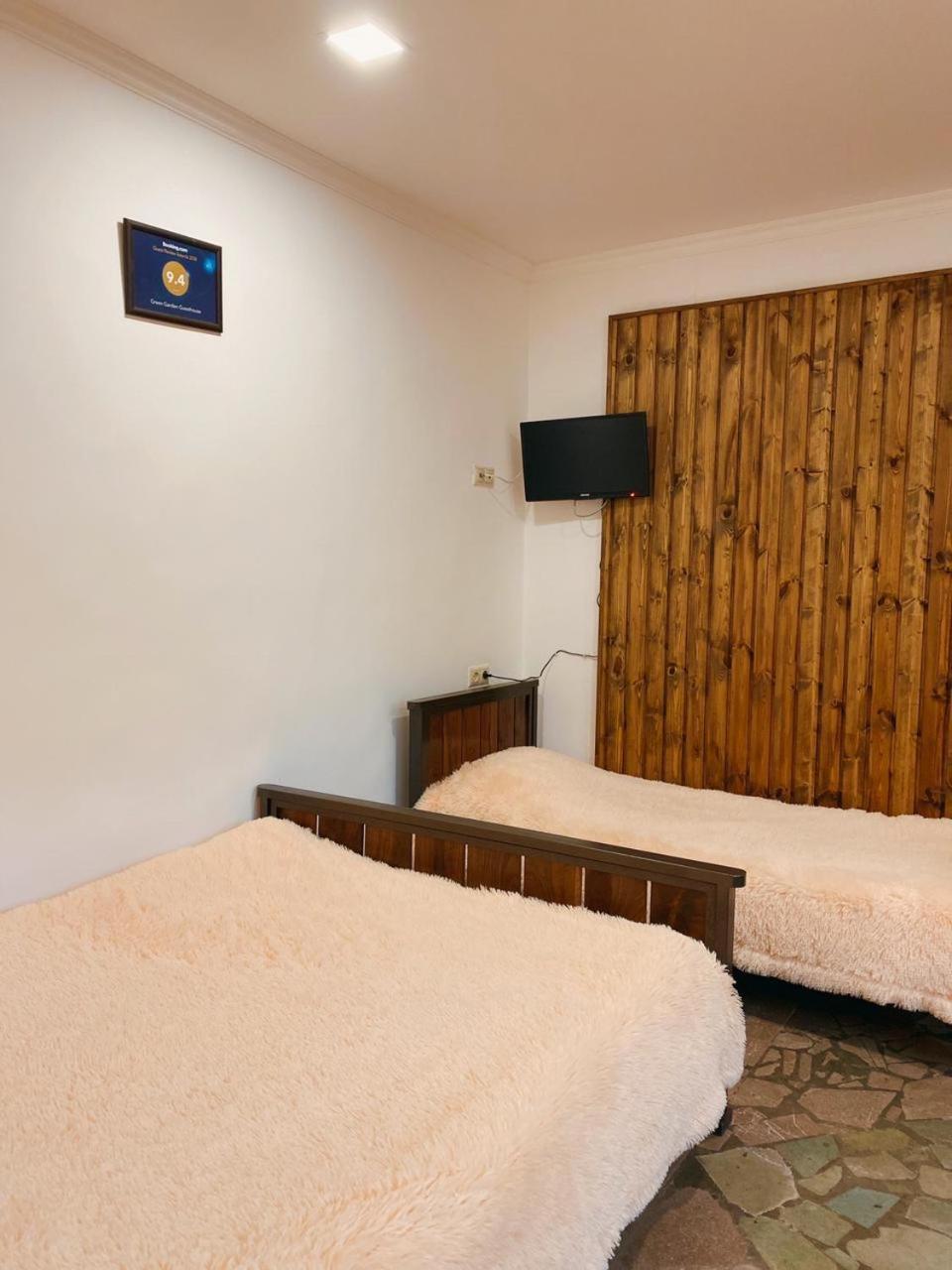 Green Garden B&B Дилижан Экстерьер фото