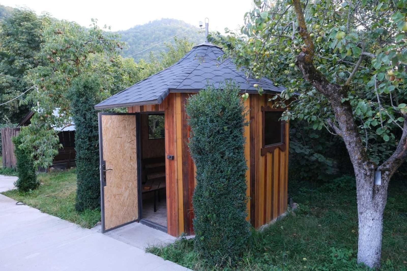 Green Garden B&B Дилижан Экстерьер фото